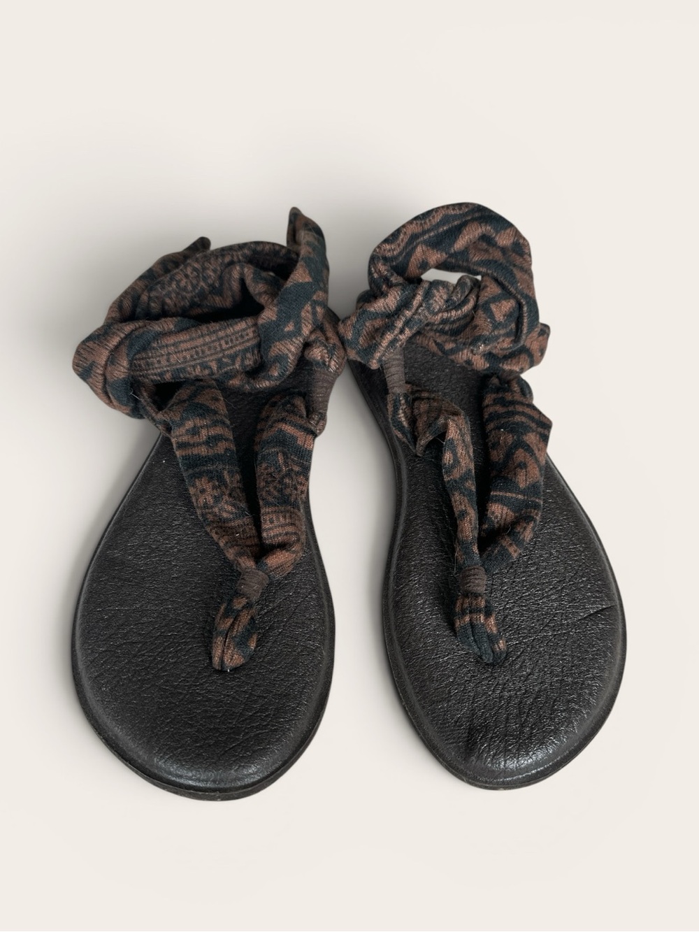 Sanuk Black Sandals with Brown Patterned Wrap Straps